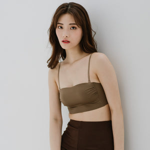 Minimalist Chic! Ruched Lightly-Lined Seamless Midi Strapless Wireless Bra in Cocoa Latte