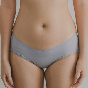 Timeless Essential! Mid-Rise Seamless Cheekie in Moonstone