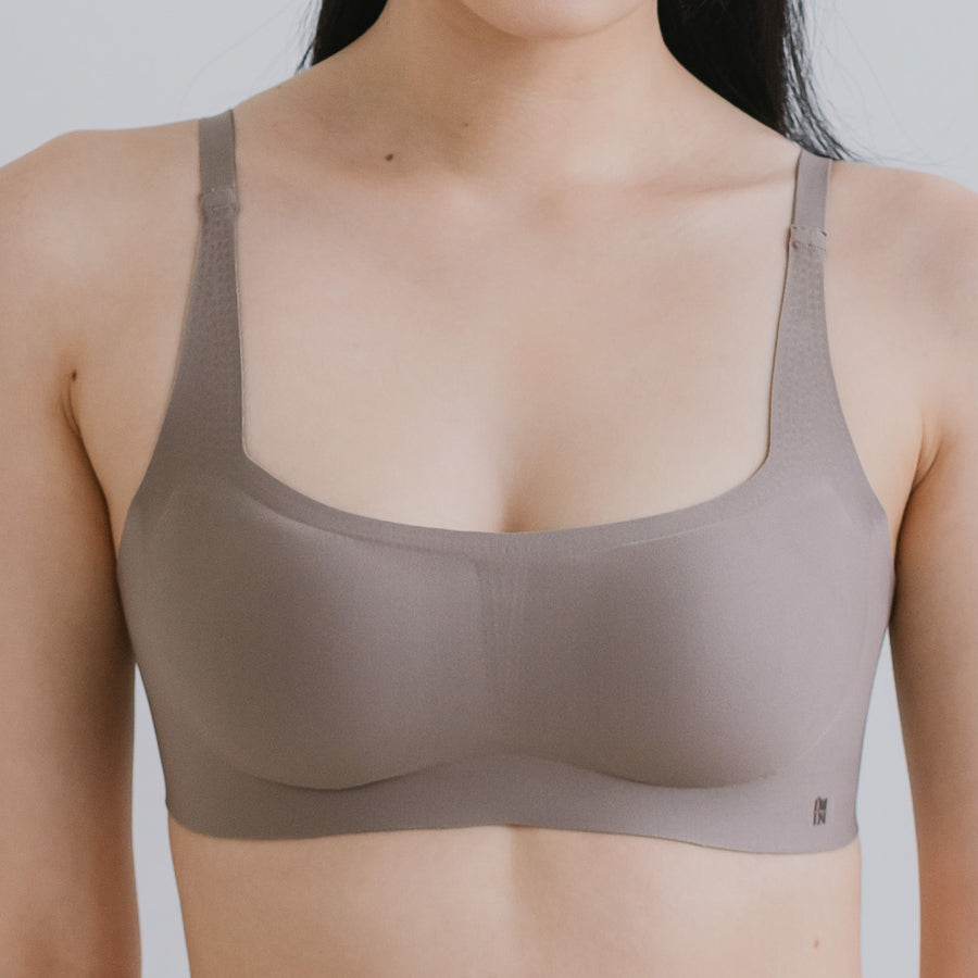 Air-ee Seamless Bra in Hojicha - Square Neck (Signature Edition) *Limited Edition