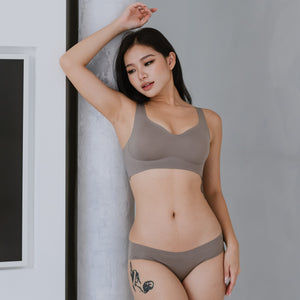 Air-ee Seamless Bra in Hojicha - Thick Straps (Signature Edition) *Limited Edition