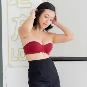 Ooom-pha-licous Scallop 2-Way Wireless Super Push Up Bra in Red (Size XL Only)