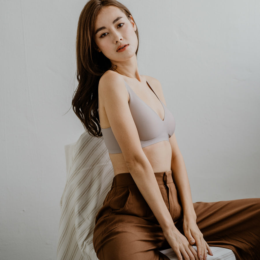 Air-ee Seamless Bra in Light Grey - V-Neck (Superfine) (Size XXL Only)
