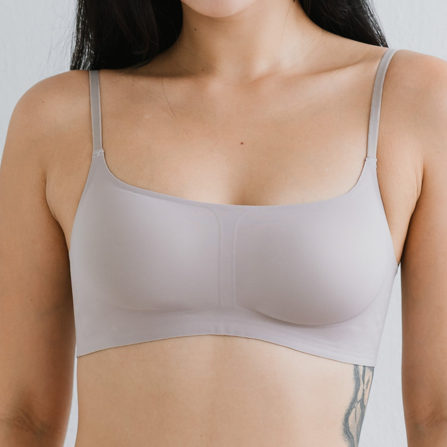 Jell-ee Scoop Neck Pull-over U-Back Wireless Bra in Desert Sand (Signature Edition)