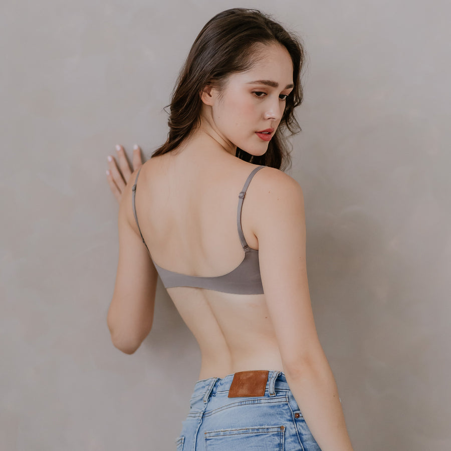 Jell-ee Scoop Neck Pull-over U-Back Wireless Bra in Desert Taupe (Signature Edition)