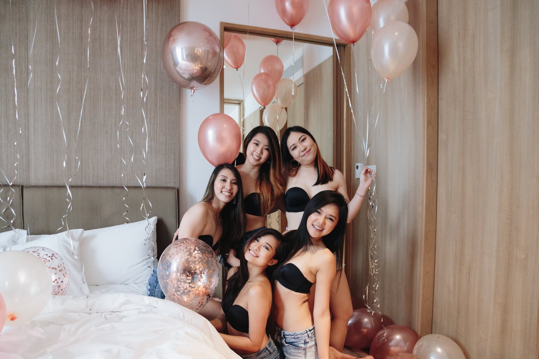 BFFs: Close To Your Heart Photoshoot