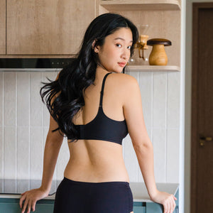 Air-ee Seamless Bra in Black - Thin Straps (Signature Edition)