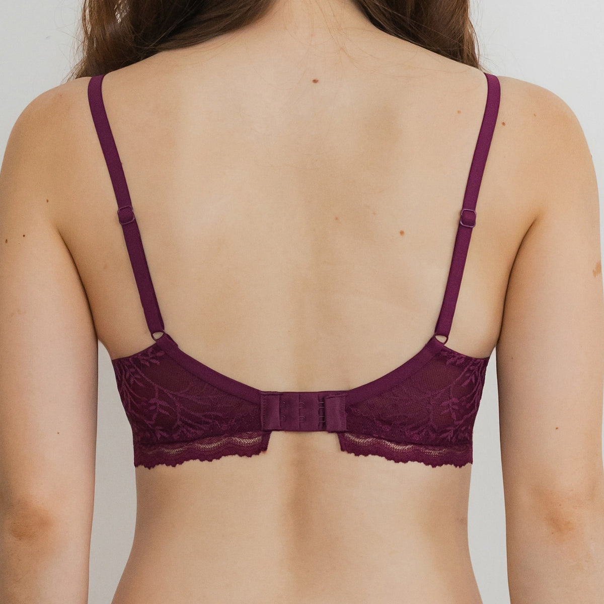 Dear Me! Lace Lightly-Lined Wireless Bra