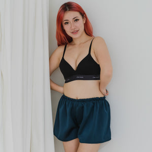 Luxurious Cooling Crease-less Satin Shorts in Lush Meadow
