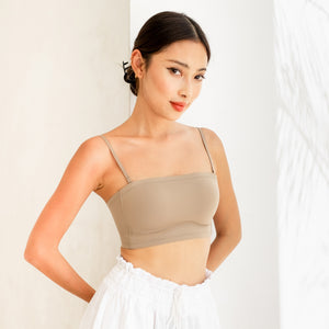 Minimalist Ultra-Smooth Concealer! Lightly-Lined Seamless Strapless Wireless Bra in Toffee Latte