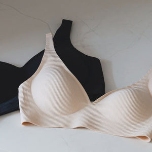 Forme V-plunge Wireless Seamless Bra (Machine Wash Edition) in Storm Mocha