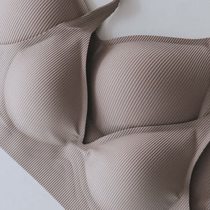 Forme V-plunge Wireless Seamless Bra (Machine Wash Edition) in Storm Mocha