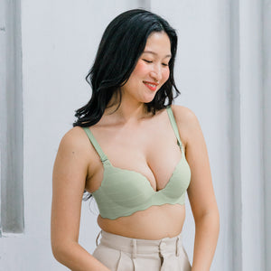 Perk Me Up! Smooth Weave Seamless Super Push Up Wireless Bra in Matcha Latte