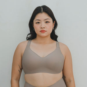 Forme+ V-plunge Wireless Seamless Bra (Machine Wash Edition) in Storm Mocha