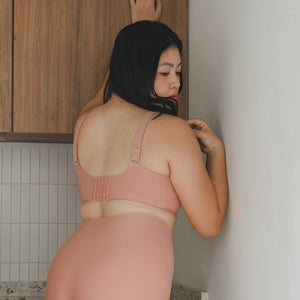 Forme+ V-plunge Wireless Seamless Bra (Machine Wash Edition) in Rosy Peach