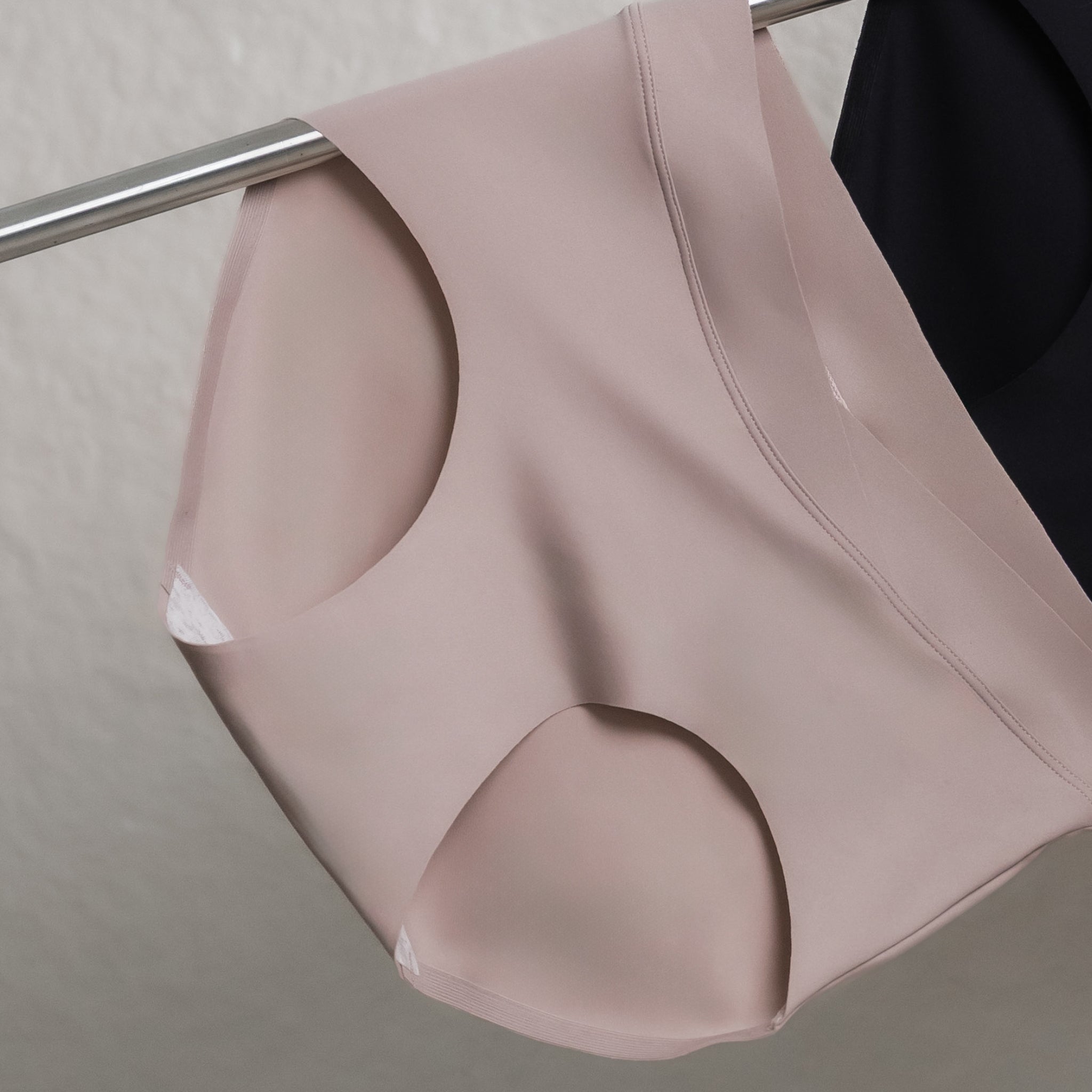 SoftFlex Cotton Mid-Rise Cheekie