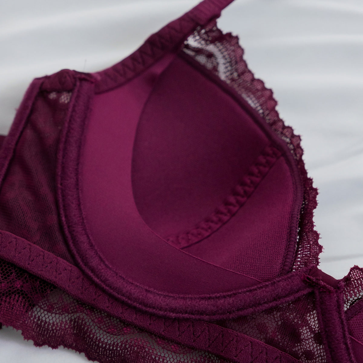 Dear Me! Lace Lightly-Lined Wireless Bra