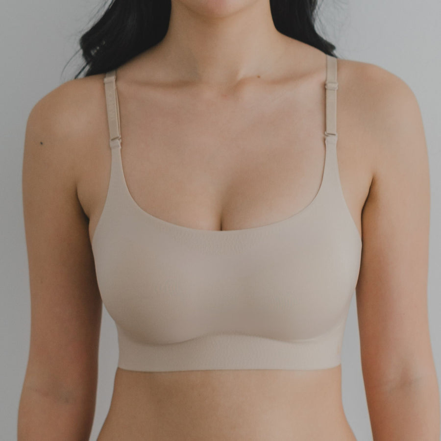 air-ee Scoop Neck Seamless Pullover Bra (Signature Edition) in Almond Nude