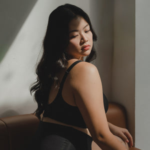 air-ee+ Seamless Bra in Black (Signature Edition)