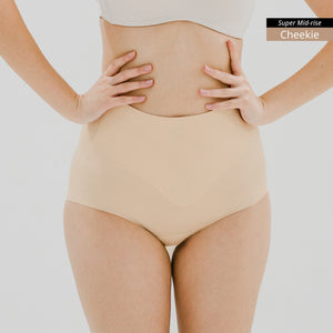 air-Shaper! No-Wedgie Super Mid-Rise Seamless Cheekie (Medium Compression) in Butter Nude