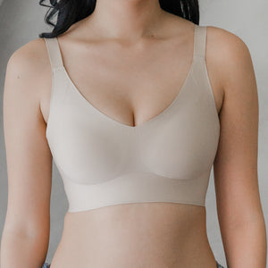 air-ee+ Seamless Bra in Almond Nude (Signature Edition)
