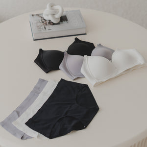 Timeless Essential! Mesh Lightly-Lined Seamless Wireless T-Shirt Bra in Moonstone