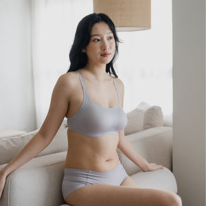 Air-Leisure! Scoop-Neck Lightly-lined Seamless Wireless Bra (Contour-fit Edition) in Soft Lavender