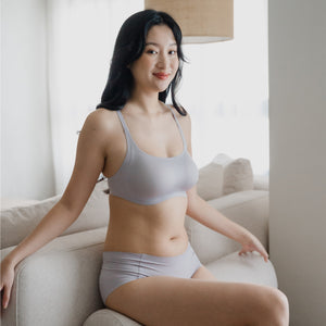 Air-Leisure! Scoop-Neck Lightly-lined Seamless Wireless Bra (Contour-fit Edition) in Soft Lavender