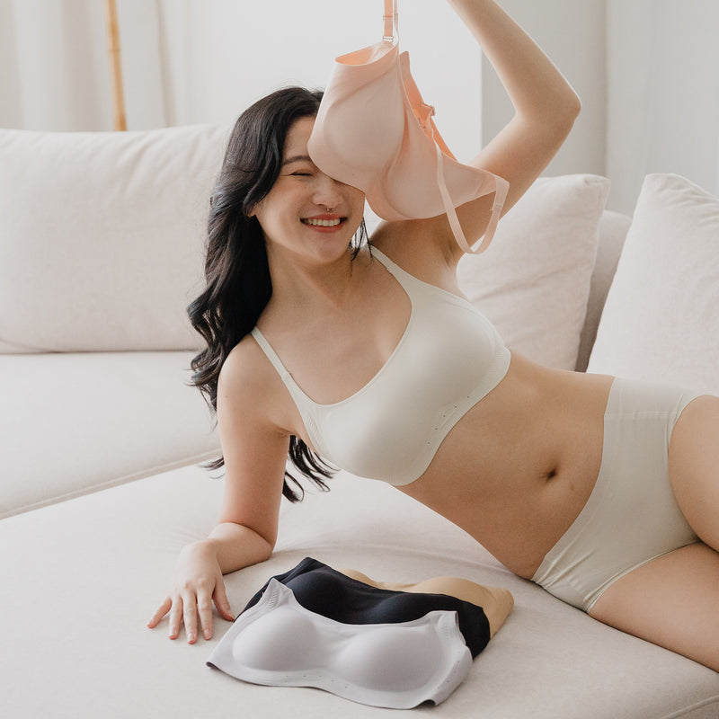 Air-Leisure! Scoop-Neck Lightly-lined Seamless Wireless Bra (Contour-fit Edition)
