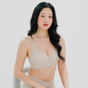 air-ee V-Sculpt Seamless Bra (Machine Wash Edition) in Almond Nude