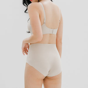 air-ee No-Wedgie Super High-Rise Seamless Cheekie (Signature Edition) in Almond Nude