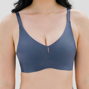 air-ee V-Sculpt Seamless Bra (Machine Wash Edition) in Creamy Moonlight (Limited Edition)