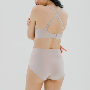 air-ee No-Wedgie Super High-Rise Seamless Cheekie (Signature Edition) in Creamy Sakura (Limited Edition)