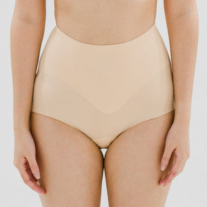 air-Shaper! No-Wedgie Super Mid-Rise Seamless Cheekie (Medium Compression) in Butter Nude