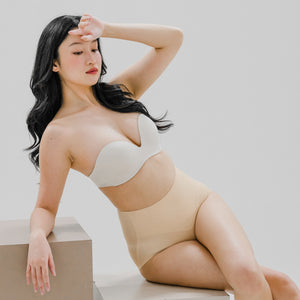 air-Shaper! No-Wedgie Super Mid-Rise Seamless Cheekie (Medium Compression) in Butter Nude