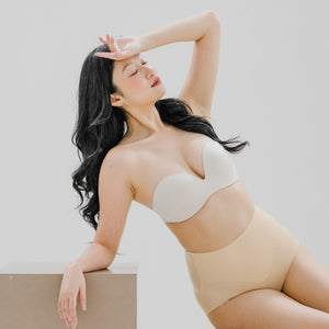 air-Shaper! No-Wedgie Super Mid-Rise Seamless Cheekie (Medium Compression) in Butter Nude