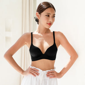 Contour Lift! Seamless Push Up Wireless Bra in Black