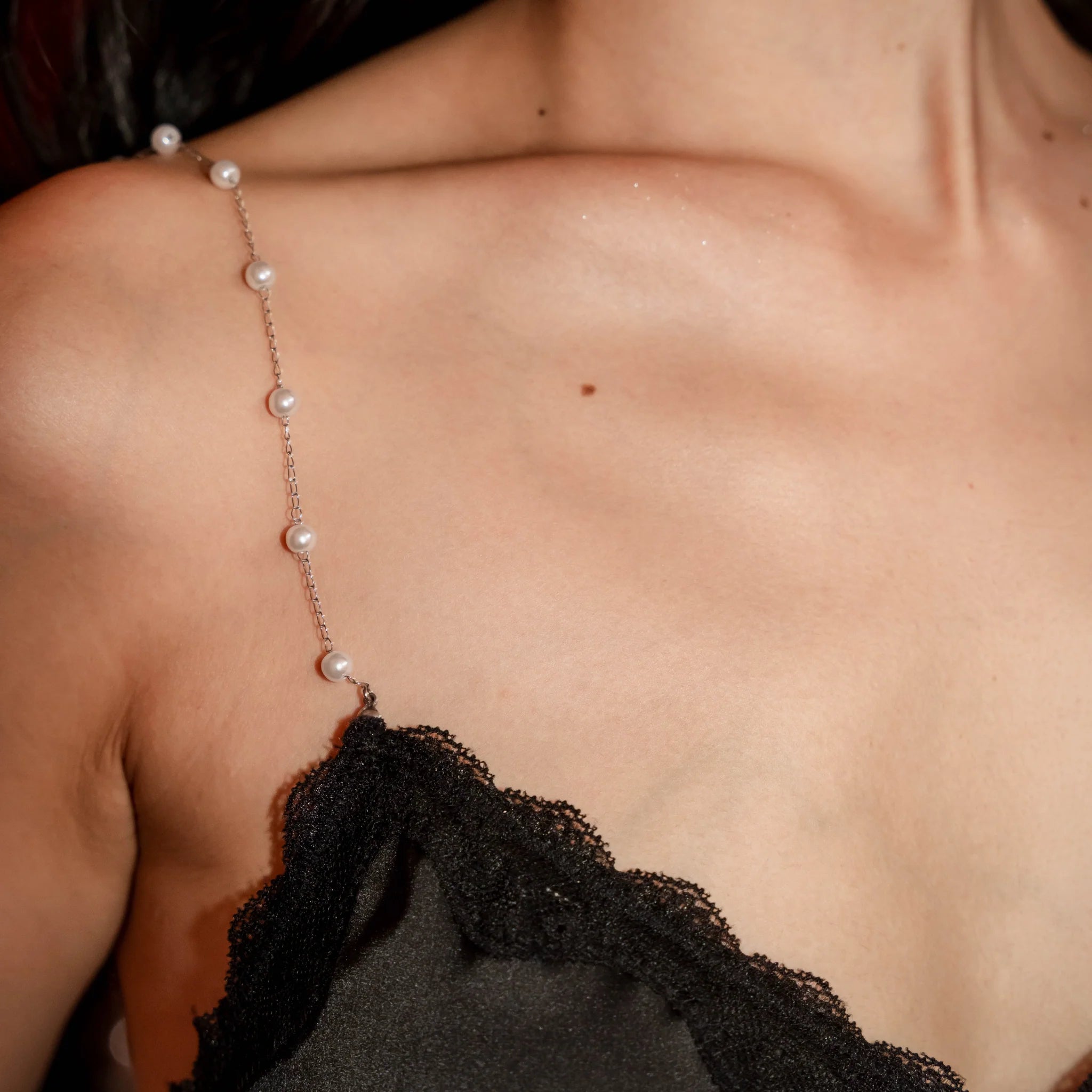 Soft Bloom Straps