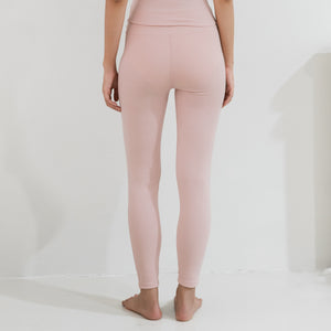 HeatHug! Thermal Long Pants in Winter Sakura