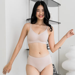 air-ee Cotton Seamless Bra in Creamy Latte (Machine Wash Edition)