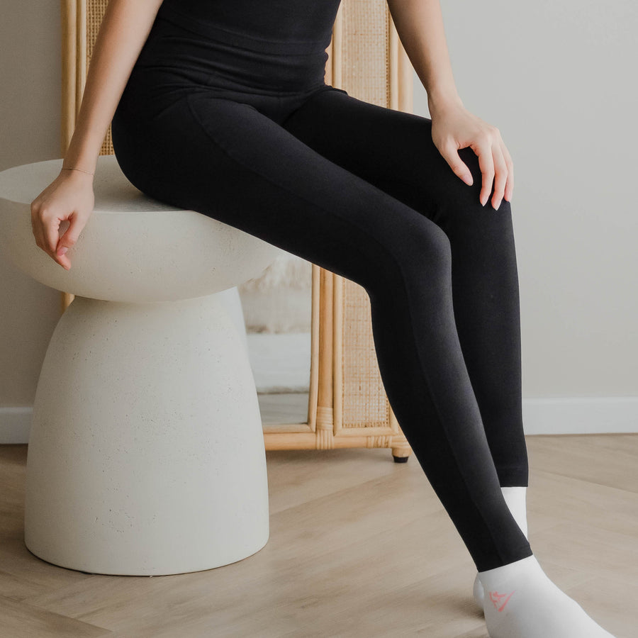 HeatHug! Thermal Long Pants in Black