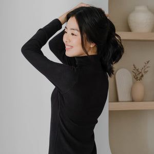 HeatHug! Thermal 2-in-1 Turtle Neck Long Sleeve with In-Built Bra Top in Black