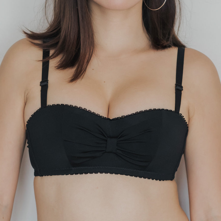 Ribbon Lace Trim Wireless Strapless Bra in Black (Size S & M Only)