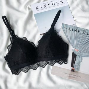 No-Wire Everyday Essential Full Lace Bra in Black (Size S Only)