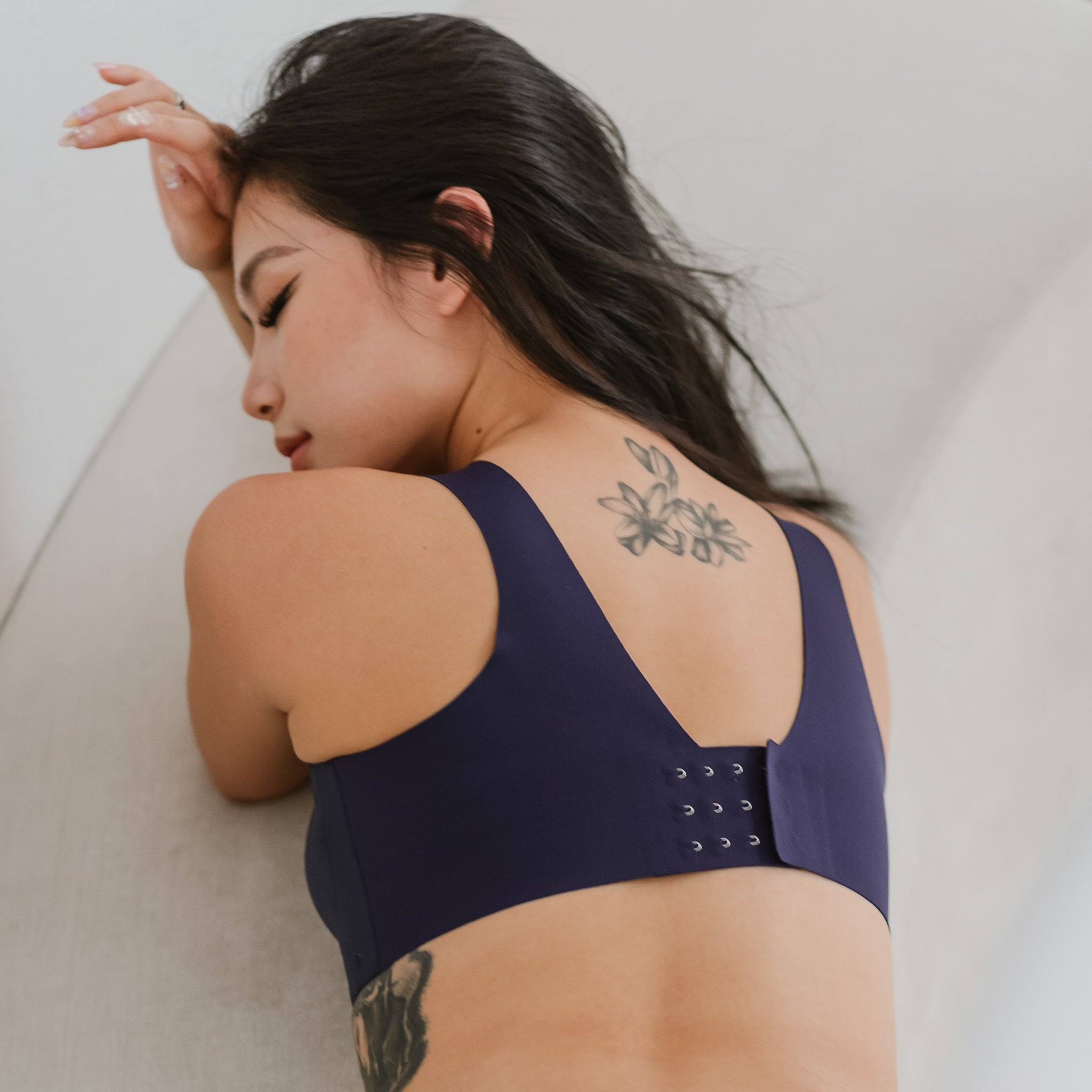 Air-ee Seamless Bra in Midnight Blue - Thick Straps (Signature Edition