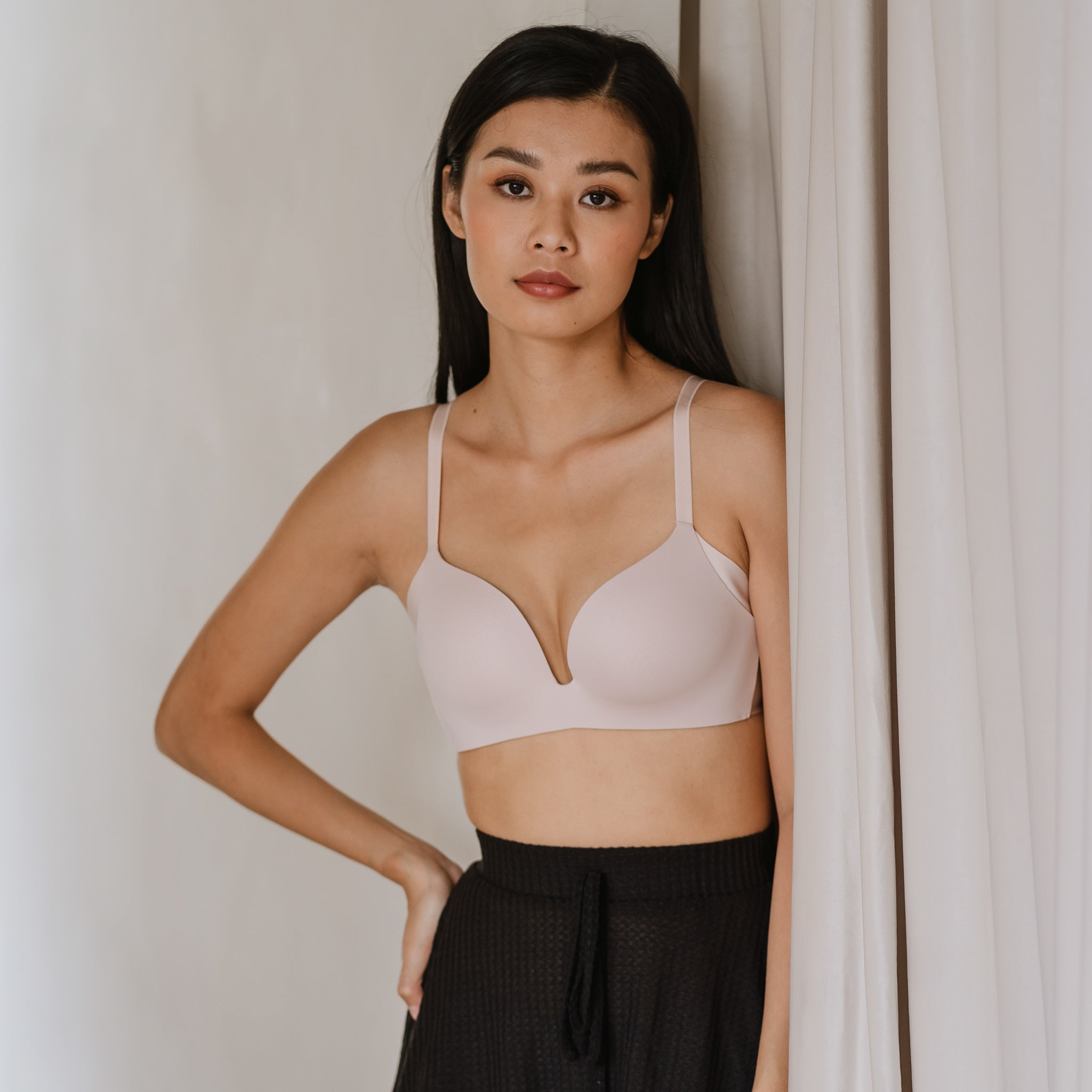 Oh-So-Smooth Essential Wireless Push Up Bra in Forest