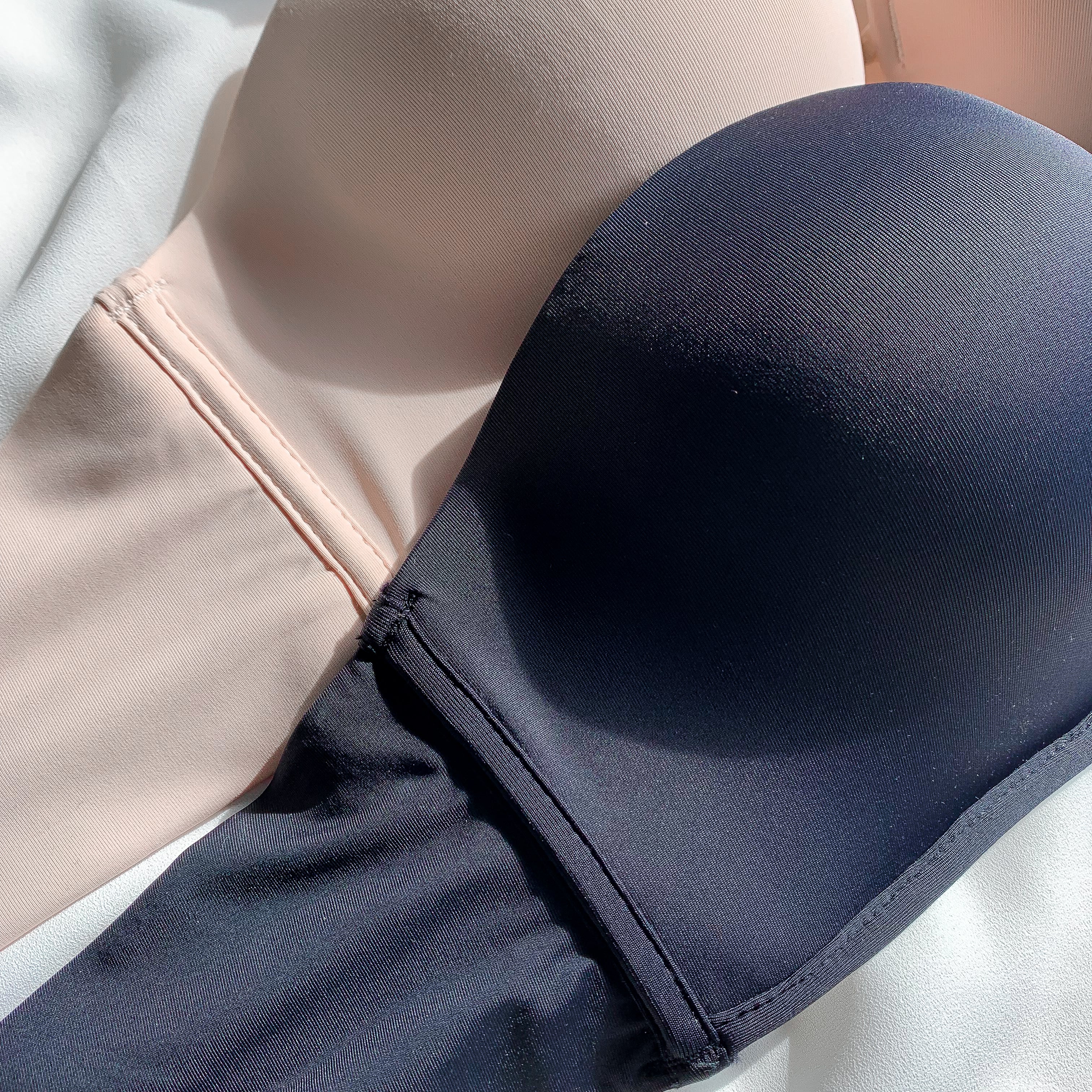 LIFT IT UP! 100% Non-Slip Super Push Up Strapless Wireless Bra
