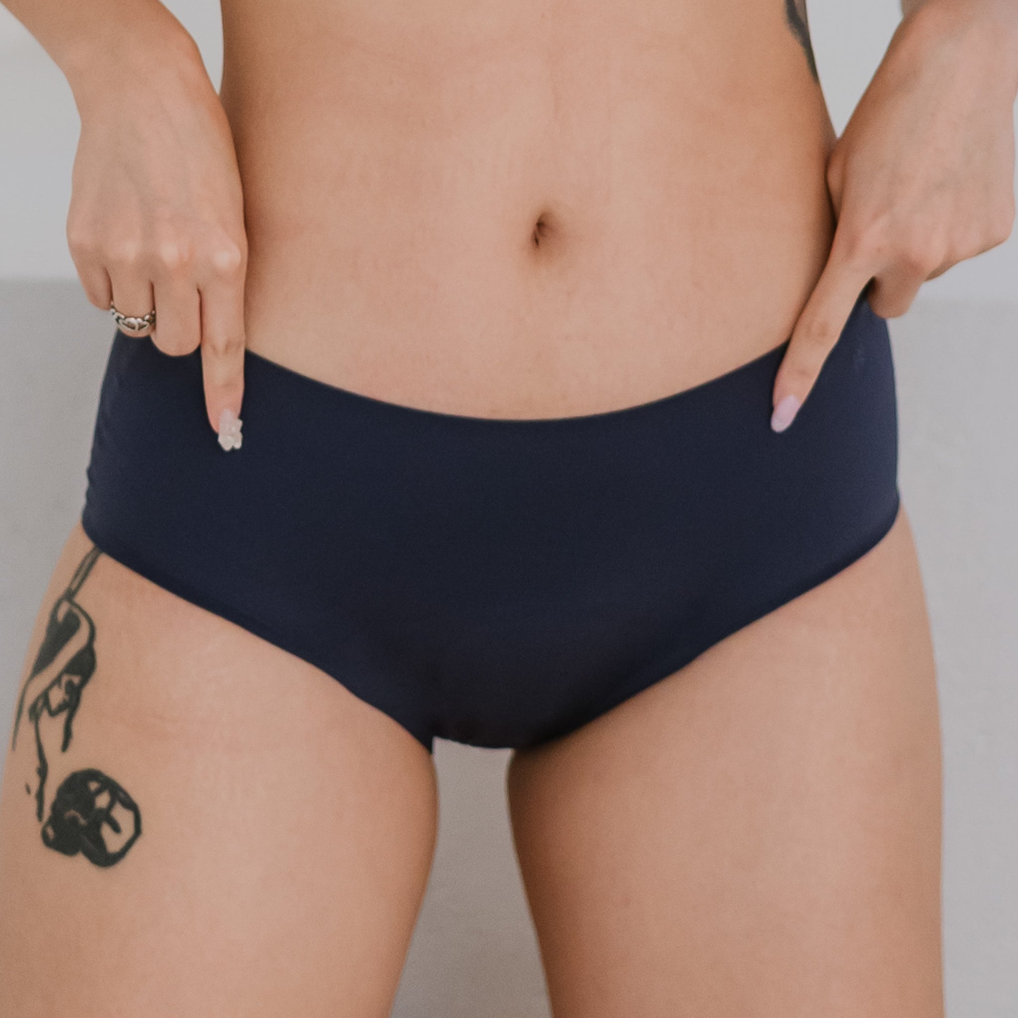 Hello Period! Seamless Mid-Rise Cheekie in Buttery Teal Marine (Size L - 3XL only)