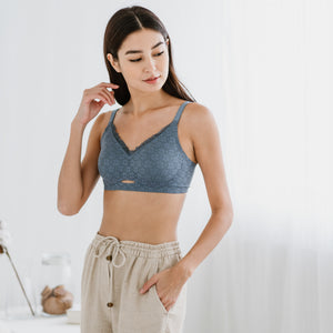 Lace x Relax Hybrid Push Up Wireless Bra in Floral Blue (Size S Only)