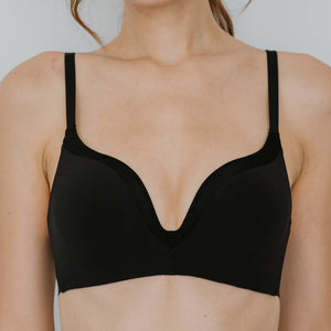 Everyday Comfort Seamless Wireless T-Shirt Bra in Black (Size XL Only)