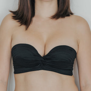 Twisted Knot! Non-Slip Strapless Push Up Bra in Black